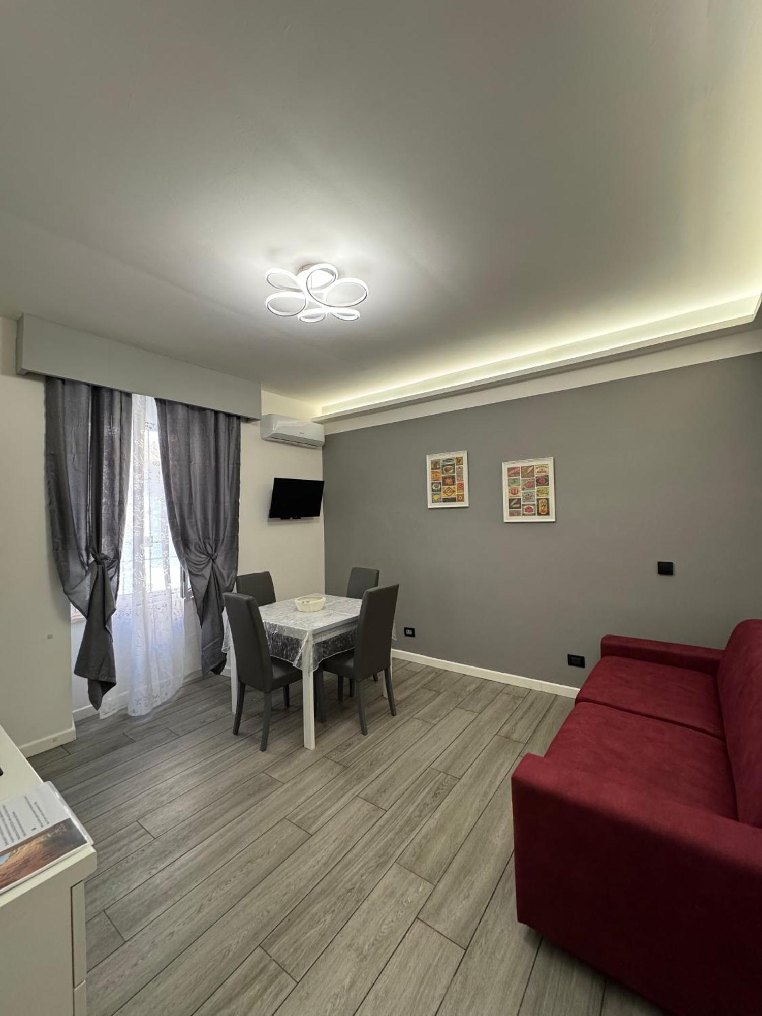 Apartment Bellavita House 2br With Private Parking In Rom