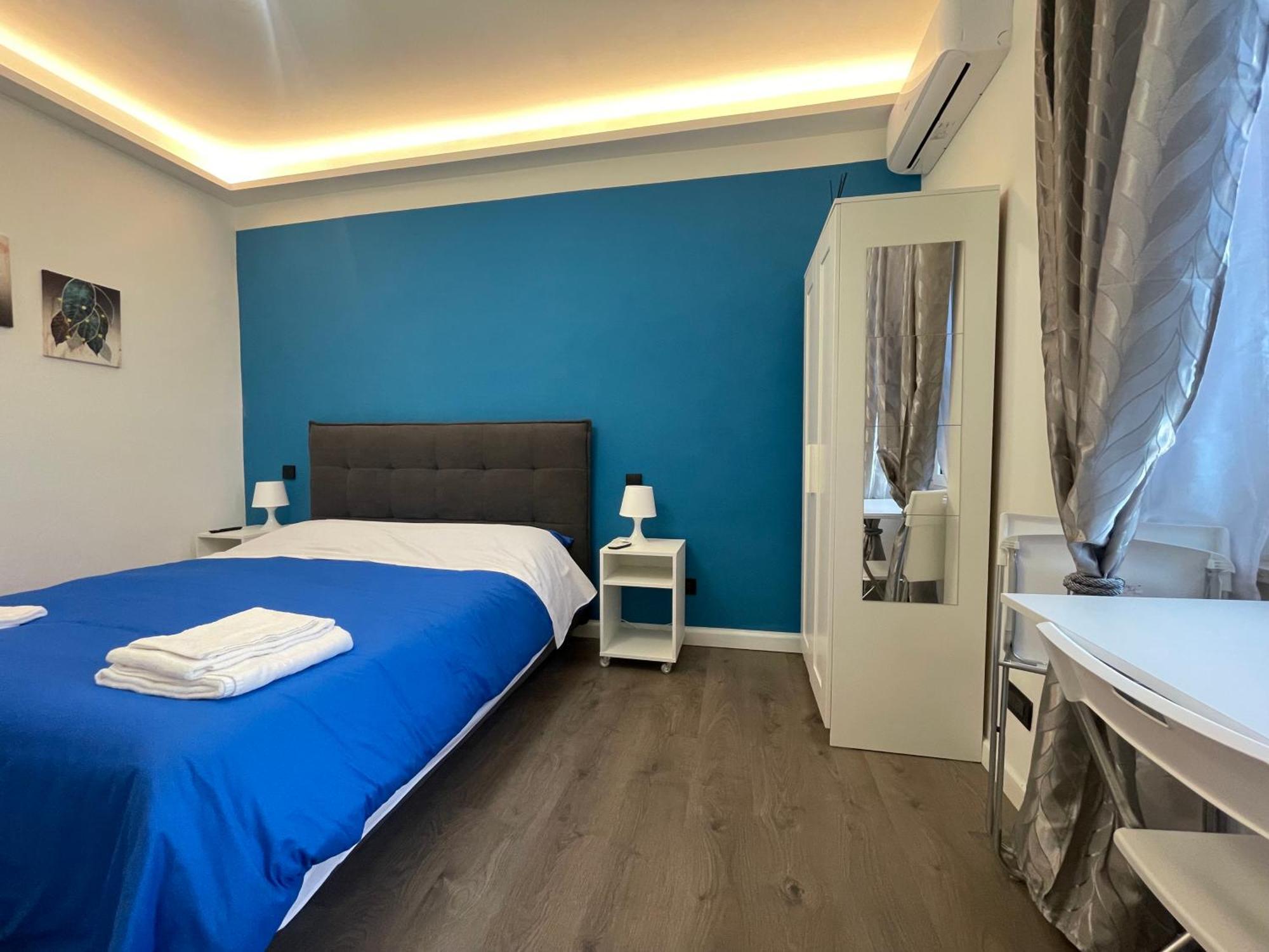Bellavita House 2br With Private Parking In